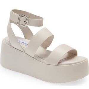 Steve Madden Bay Platform Sandal